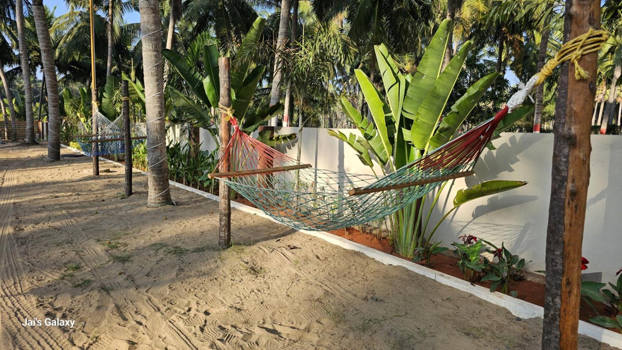 Coastline Beach Resort Perupalem Exterior foto